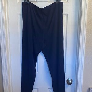 Elegant Navy Women's Leggings